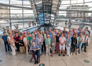 Besuchergruppe aus dem Kreis Unna zu Gast bei Hubert Hüppe in Berlin